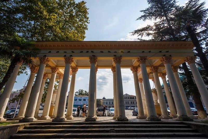 Kutaisi walking tour with A GLASS OF FINE WINE - Starting at 12:00: meet at Budget Georgia and get oriented fast