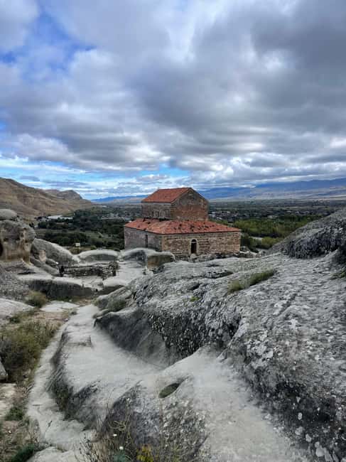 Mtskheta-Jvari, Gori and Uplistsikhe from Tbilisi - Jvari Monastery: the hilltop views over Mtkvari and Aragvi