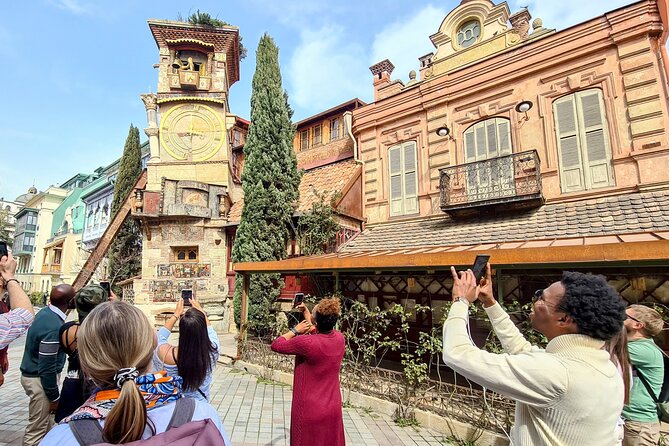 Old Tbilisi Highlights walking tour with wine & 10 tastings - Anchiskhati Basilica: the oldest church intro without the overwhelm