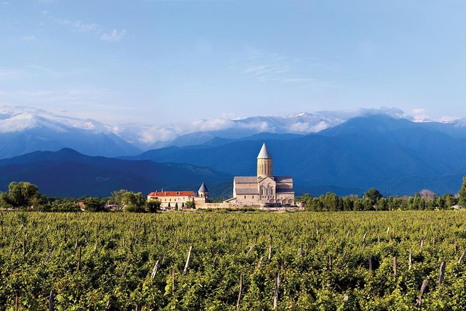 Private 4 days Food & Wine and Sightseeing tour to Kakheti, Kazbegi, Mtskheta. - Price and value for a 4-day private route
