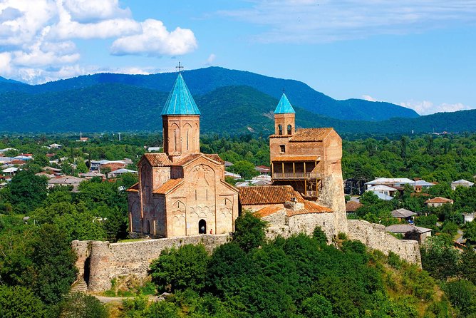 Private 4 days Food & Wine and Sightseeing tour to Kakheti, Kazbegi, Mtskheta. - Who should book this tour, and who might not love it