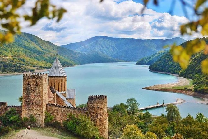 Private day tour in Kazbegi (Stepantsminda) - Kazbegi, Gudauri, and Gergeti in One Long Day