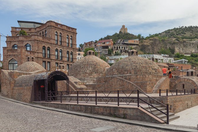 Private Day Tour - Old Town Tbilisi - Meidan Bazaar and Jan Shardeni Street, where to shop smart and snack later