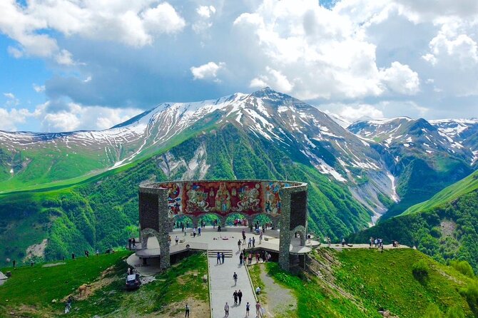 Private Kazbegi and Gudauri Mountain Tour - Stop 2: Ananuri Fortified Castle Ensemble Over the Aragvi River