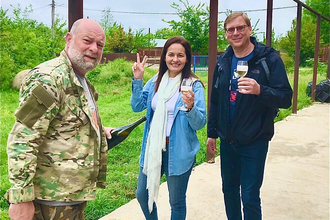 Private Organic Wine Tour from Kutaisi, 2 Tastings and Lunch - Stop 2: Zeindari and Igavi Wines with Aidan Raftery
