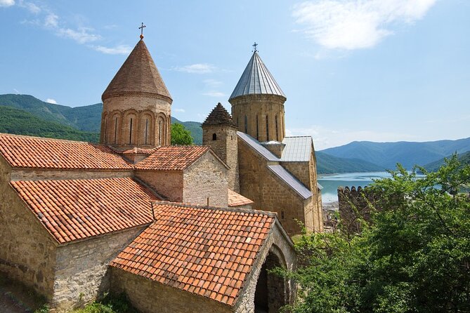 Private Tour: Ananuri Gudauri and Kazbegi - Getting the Photos Right, Without Burning Out