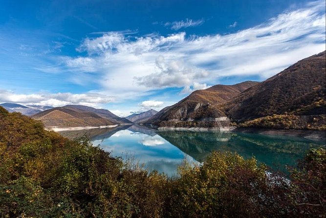 Private Tour Ananuri-Kazbegi-Gudauri - A mountain day that strings together the best stops near Tbilisi