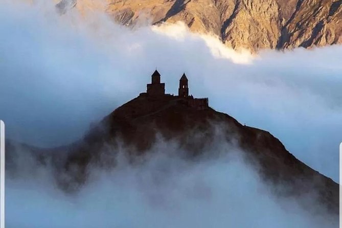 Private Tour Ananuri-Kazbegi-Gudauri - Ananuri Fortified Castle Ensemble: medieval defense above the Caucasus views