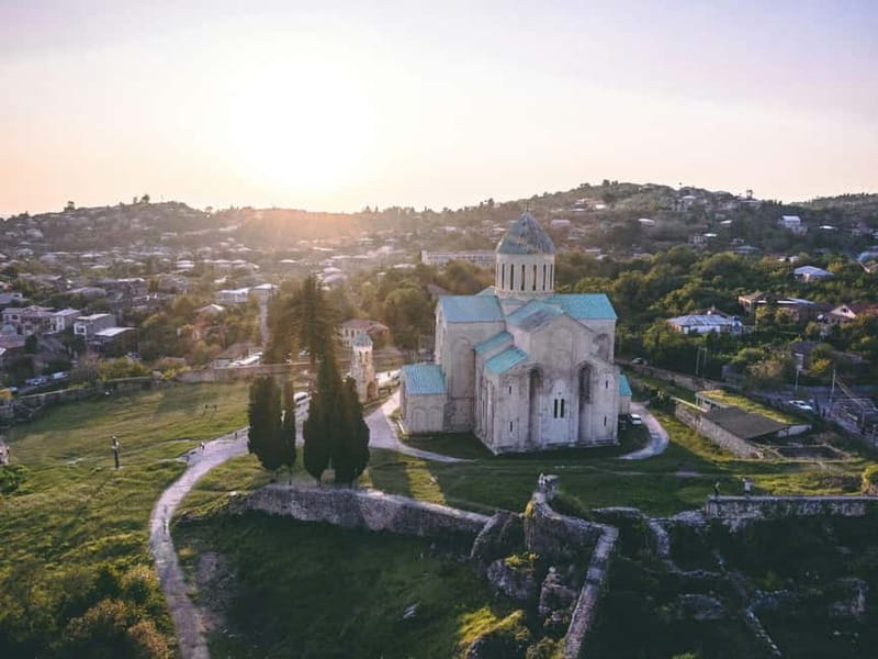 Private tour from KUTAISI: Bagrati, Gelati and Motsameta - Should You Book This Private Kutaisi Circuit?