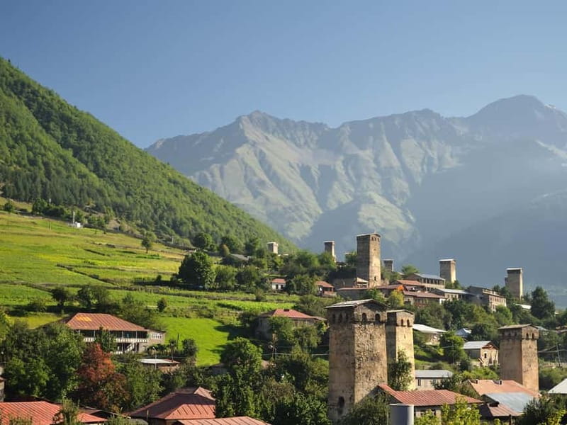 Private tour from KUTAISI: SVANETI and MESTIA - From Kutaisi at 8:00 to the Enguri Dam: the day starts with scale