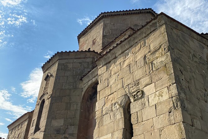 Private Walking Tour in Tbilisi and Mtskheta Old Town - Metekhi Cathedral and King Vakhtang Gorgasali’s lasting footprint
