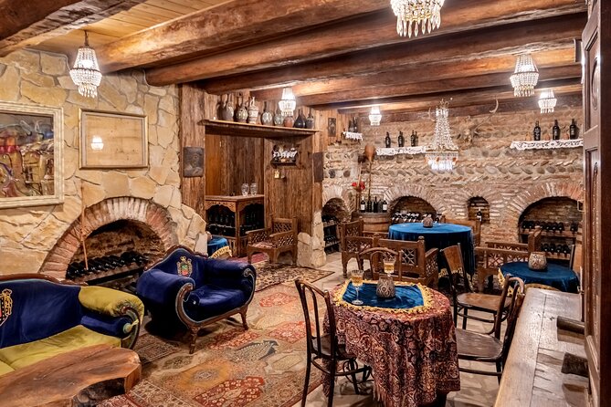 Private Wine Tasting in Prince Karalashvili Wine Cellar. Tbilisi - The host’s role: how the story turns your tasting into something you remember