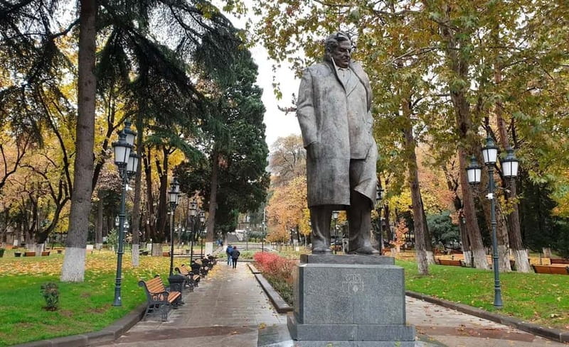 Revolutionary Tbilisi Walking Tour - Tiflis Spiritual Seminary, the school connection that changes how you read the city