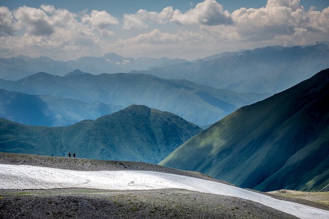 Round Trip Bus Transfer to Juta from Kazbegi - The Juta Day Plan: How Far Can You Go?