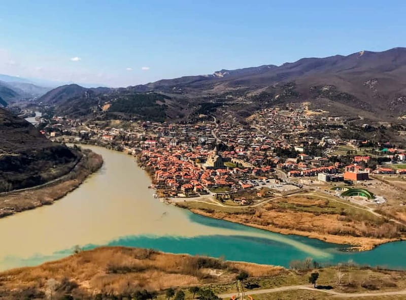 Spring in Tbilisi: Sabaduri, Jvari, Bears & Chronicle - Chronicle of Georgia and Tbilisi Sea views, start to finish in half a day