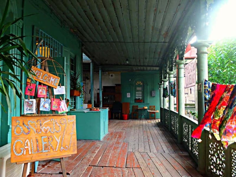 Tbilisi: 50+ Hidden Gems Guided Tour - Key things that make this Tbilisi tour worth your time