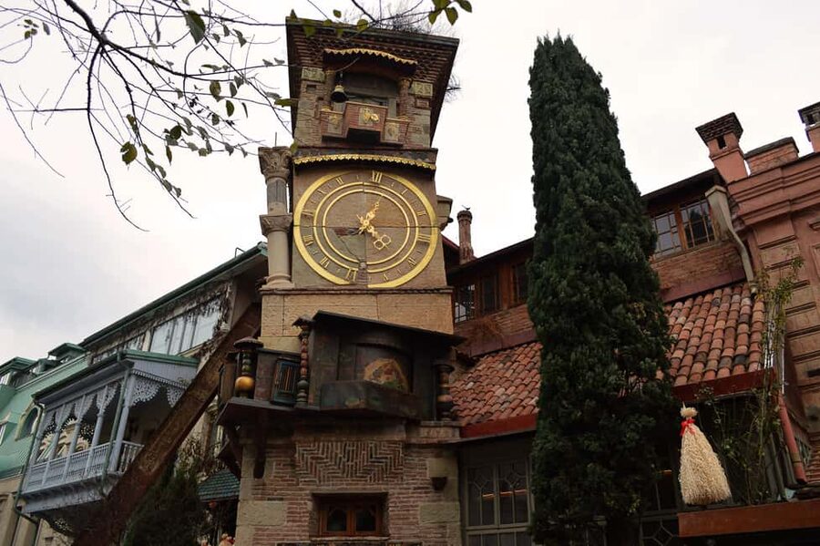 Tbilisi: Afternoon Walking tour & wine tasting in Old Town - Why This 3-Hour Old Town Walk Works So Well