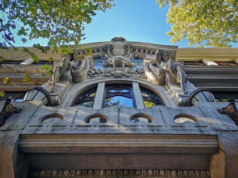 Tbilisi: Alternative Guided Walking Tour with Wine & Snacks - Should You Book This Tbilisi Wine-and-Snacks Walk?
