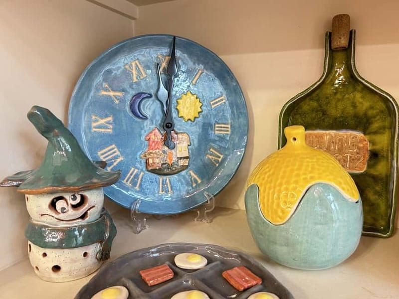 Tbilisi: Ceramic Workshop with Hotel Pick-Up - Picking Your Ceramic: Plates, Bowls, Cups, and the Freedom to Choose