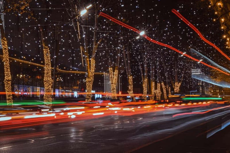 Tbilisi: Christmas Tour & Glühwein, Half-Day Guided Walking - Atoneli Street, Bazari Orbeliani, and the Presidential Palace Photo Moment