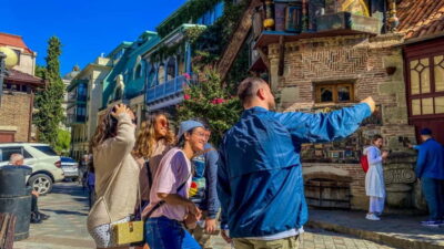 City Highlights Guided Walking Tour