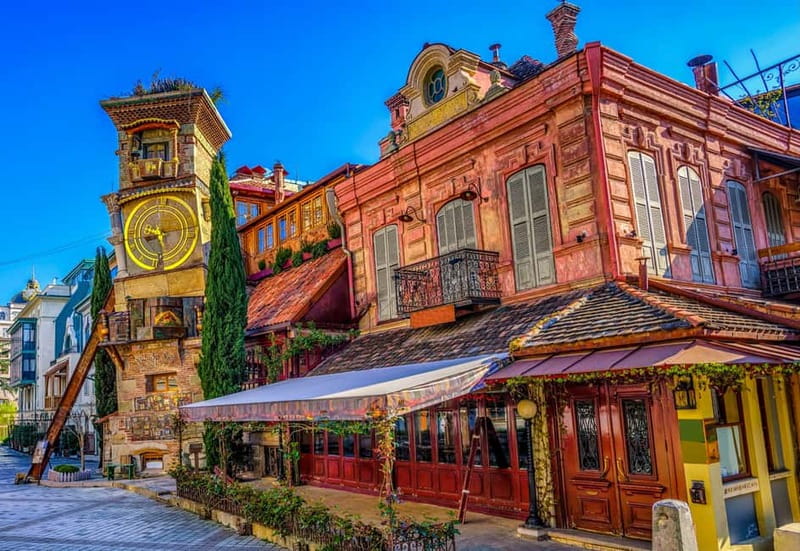 Tbilisi: City Highlights Guided Walking Tour - Europe Square and Rike Park: the modern frame around the old core