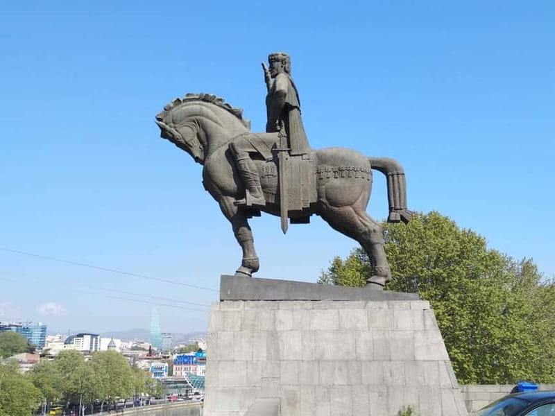 Tbilisi: City Highlights Walking Tour - Narikala Fortress views by cable car, then down toward sulfur baths