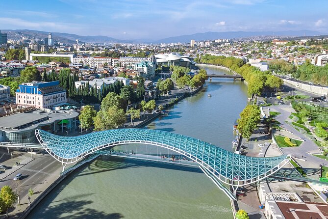 Tbilisi City Tour with Street Photography - Starting at Freedom Square with a photo plan (not a random walk)