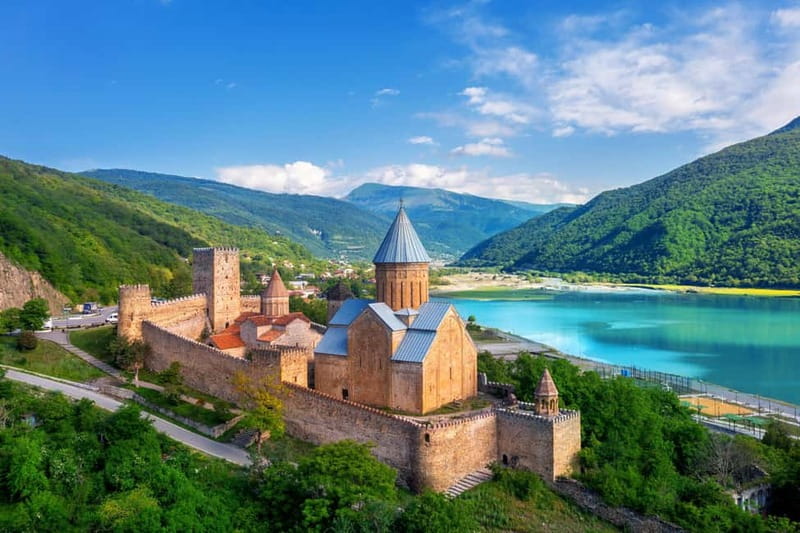 Tbilisi: Day Trip to Kazbegi, Gudauri, Gergeti, and Ananuri - Key things you will notice on this route