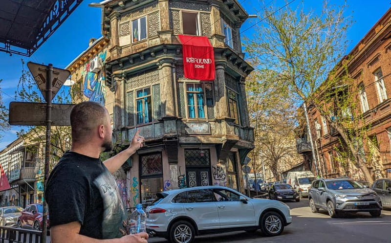 Tbilisi: Eat Like a Local – Street Food Tour w/ 10 Tastings - The First Tastings: Bakery Stops and a Dairy Kiosk