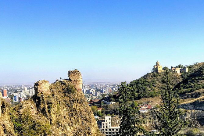 Tbilisi Explorer: Essential Walking Tour for First-Timers - Price, pace, and what $41 buys you