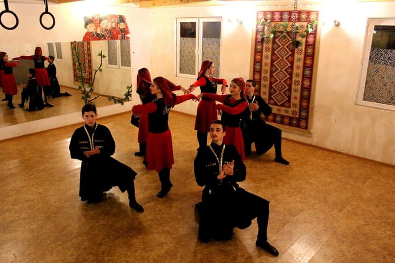 Tbilisi: Georgian Traditional Folklore Show in the city - Booking Checklist: Small Moves That Make The Night Smoother