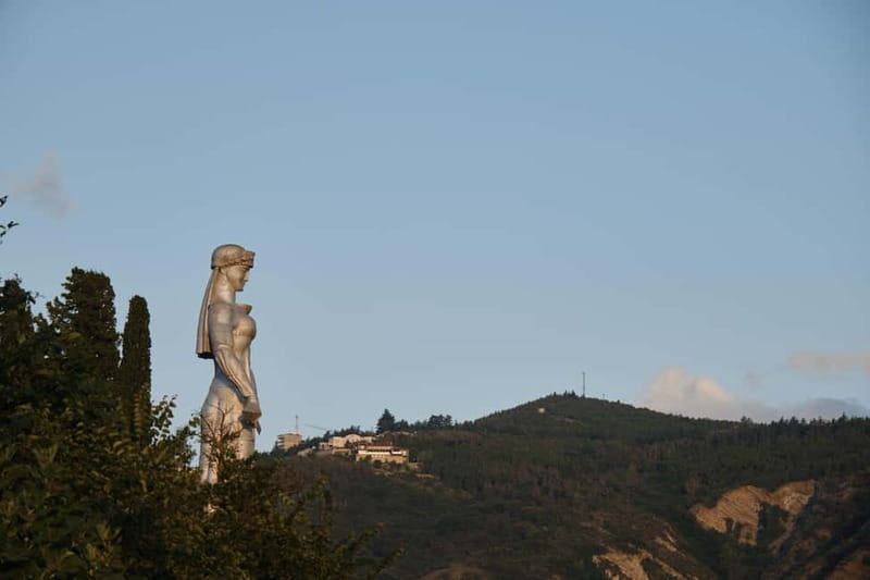 Tbilisi: Guided Tour to the Top 10 Sightseeing Attractions - Peace Bridge to cable car: narikala views without the headache