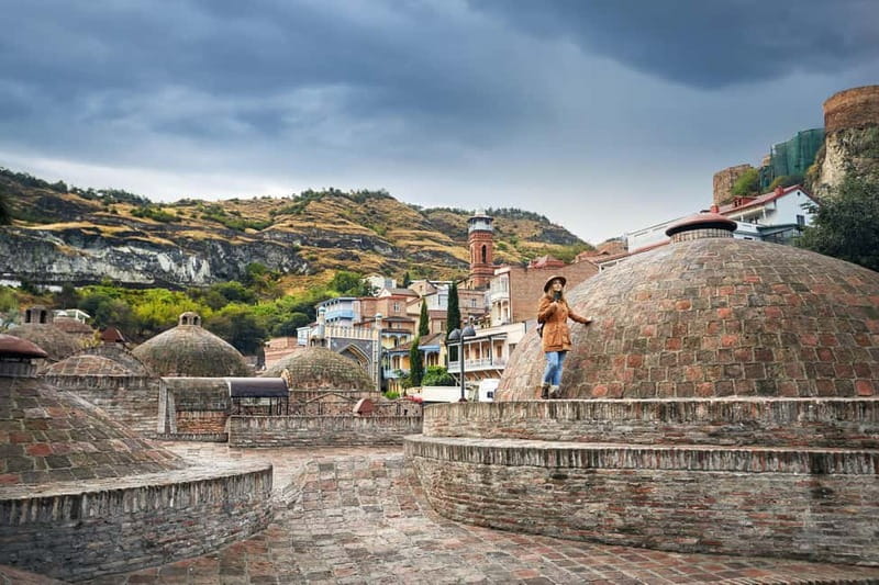 Tbilisi: Guided Walking Tour, Must See & Taste (All-Incl.) - Getting oriented fast in Old Town, Cafe Stamba, and key photo stops