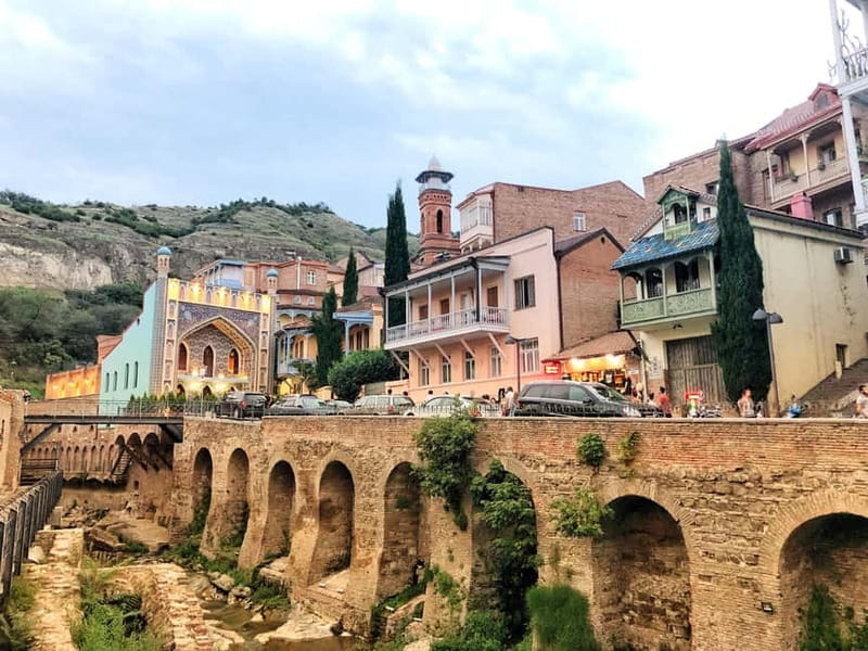 Tbilisi: Guided Walking Tour of Historic City - Meidan Bazar area to the Ancient Bazaar remnants