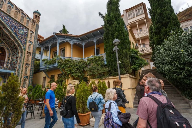 Tbilisi, Jvari & Mtskheta - One day group tour from Kutaisi - Exploring old Tbilisi: Metekhi Church, Europe Square, and the Bridge of Peace