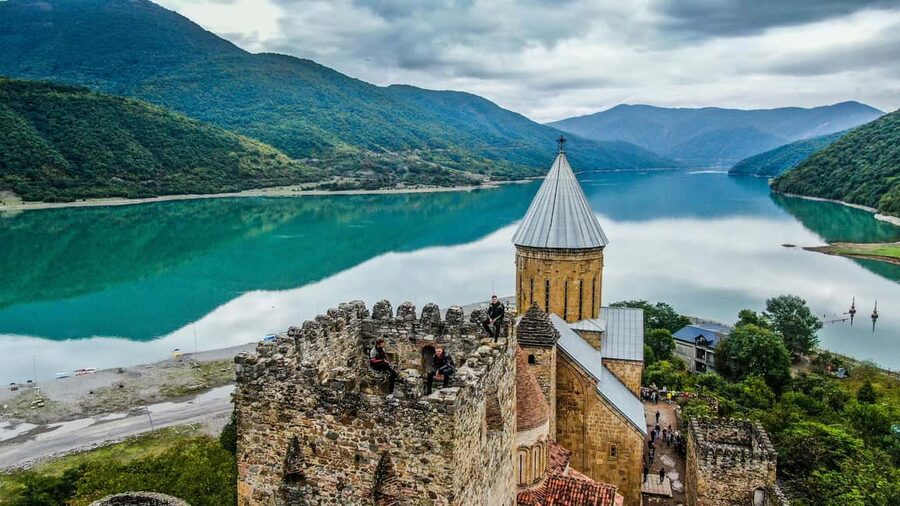 Tbilisi : Kazbegi, Ananuri, Gudauri and Gergeti, Day Tour. - How a 10-hour mountain day from Tbilisi actually feels