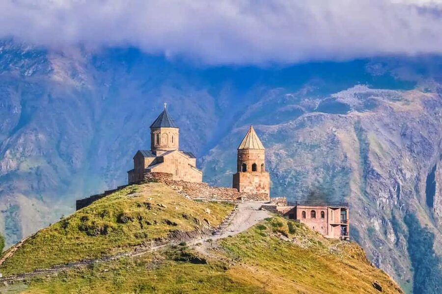Tbilisi : Kazbegi, Ananuri, Gudauri and Gergeti, Day Tour. - Riding up to Stepantsminda for Gergeti Trinity Church views