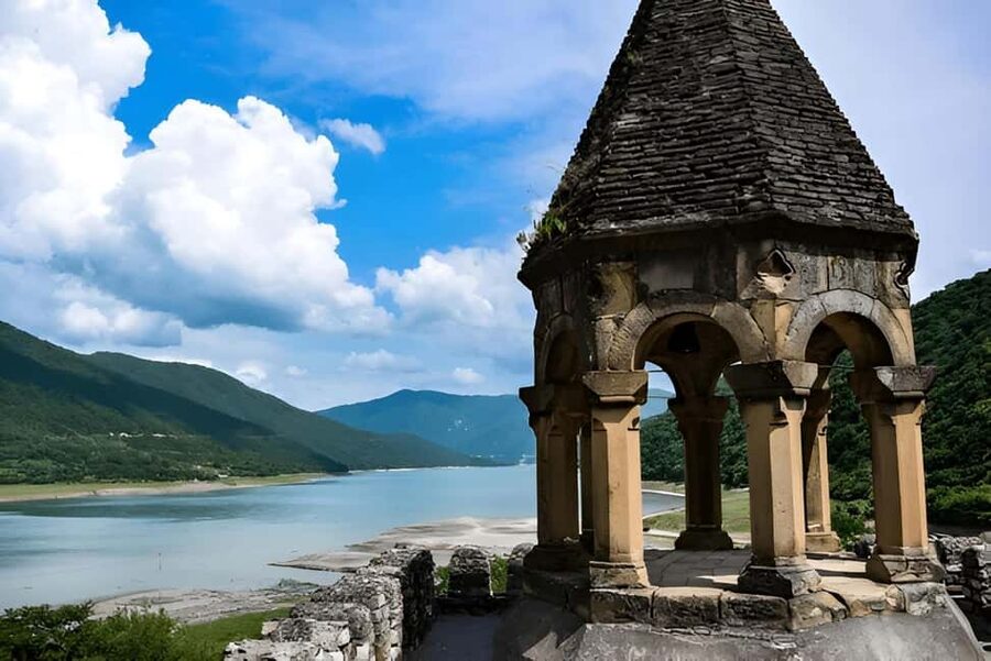 Tbilisi: Kazbegi Ananuri Zhinvali Gudauri Tour and Drop off - Morning Start From Gem Tours, and How the Drive Sets the Tone