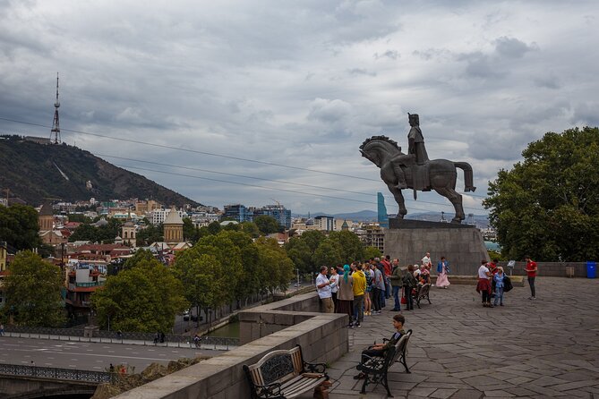 Tbilisi-Kazbegi Shared Transfer - The ride experience: comfort, small groups, and photo stops