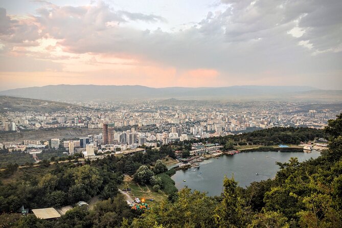 Tbilisi Lakes and Sightseeing tour - Key highlights at a glance