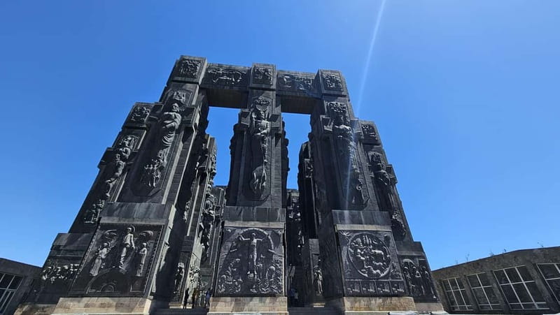 Tbilisi: Mtskheta Jvari Bazaar, Chronicles of Georgia & Wine - The Sacred Calm: Jvari Monastery and Its Stone-Breath Atmosphere