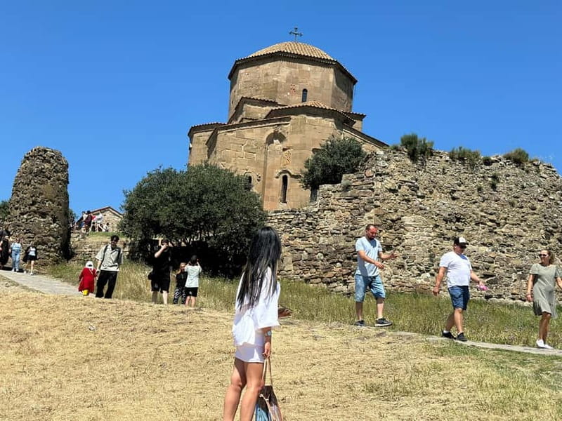 Tbilisi: Mtskheta Jvari Bazaar, Chronicles of Georgia & Wine - The Wine and Sweets Moment: Cozy, Local, and Easy to Enjoy