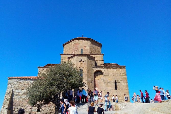 Tbilisi - Mtskheta - Jvari. Full City Tour on Hop On Hop Off Bus - Mtskheta City stop: useful bearings, but watch the clock
