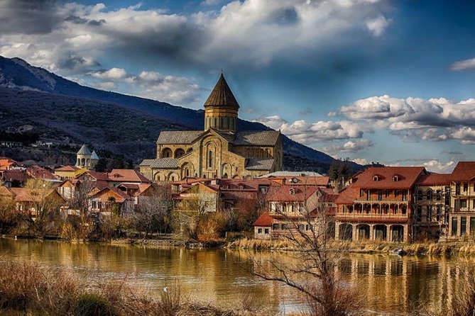 Tbilisi & Mtskheta Tour - Stop 5: Anchiskhati Basilica, the oldest church feeling