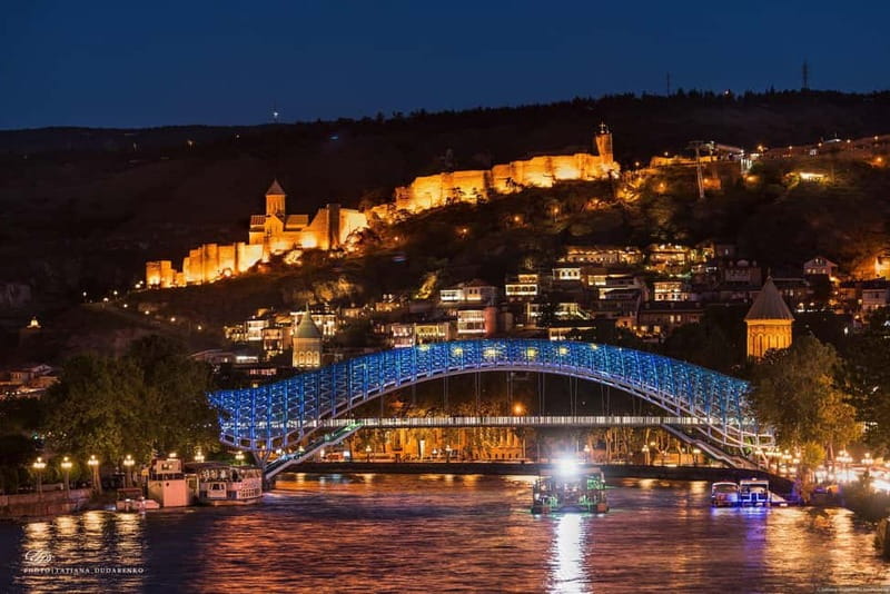 Tbilisi: Must-See Old Town Guided Walking Tour✨ - Mother Georgia: hospitality and strength, in one iconic figure