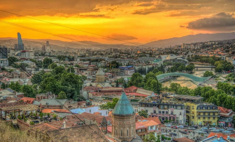 Tbilisi: Old&New City Guided Tour w/ 13 Tastings & Cable car - Pickup, pace, and what the “3 to 5 hours” really means in practice