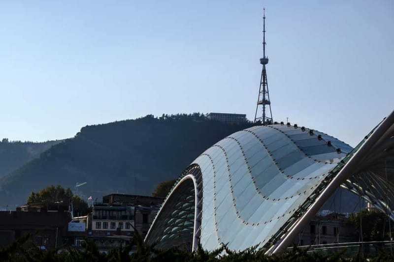 Tbilisi: Old Town Sights & Funicular Ride to Mtatsminda Park - From Old Town to two peaks: how this route actually pays off