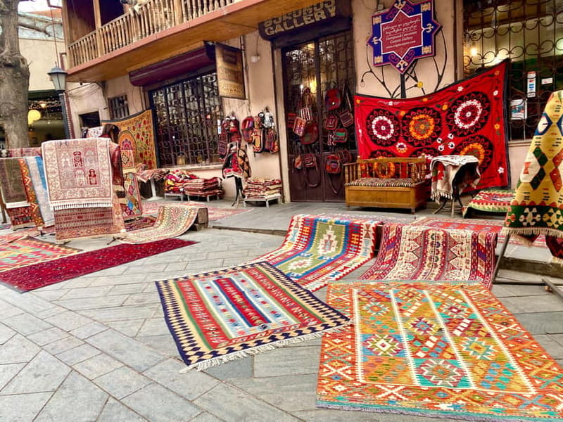Tbilisi old town (Sololaki) 4 hours private walking tour - Kartlis deda, colorful balconies, and the final old-street descent