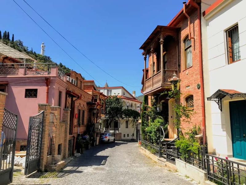 Tbilisi: Old Town Walking Tour - Must-See Attractions - Freedom Square, Peace Bridge, and the Mother of Georgia Photo Moment